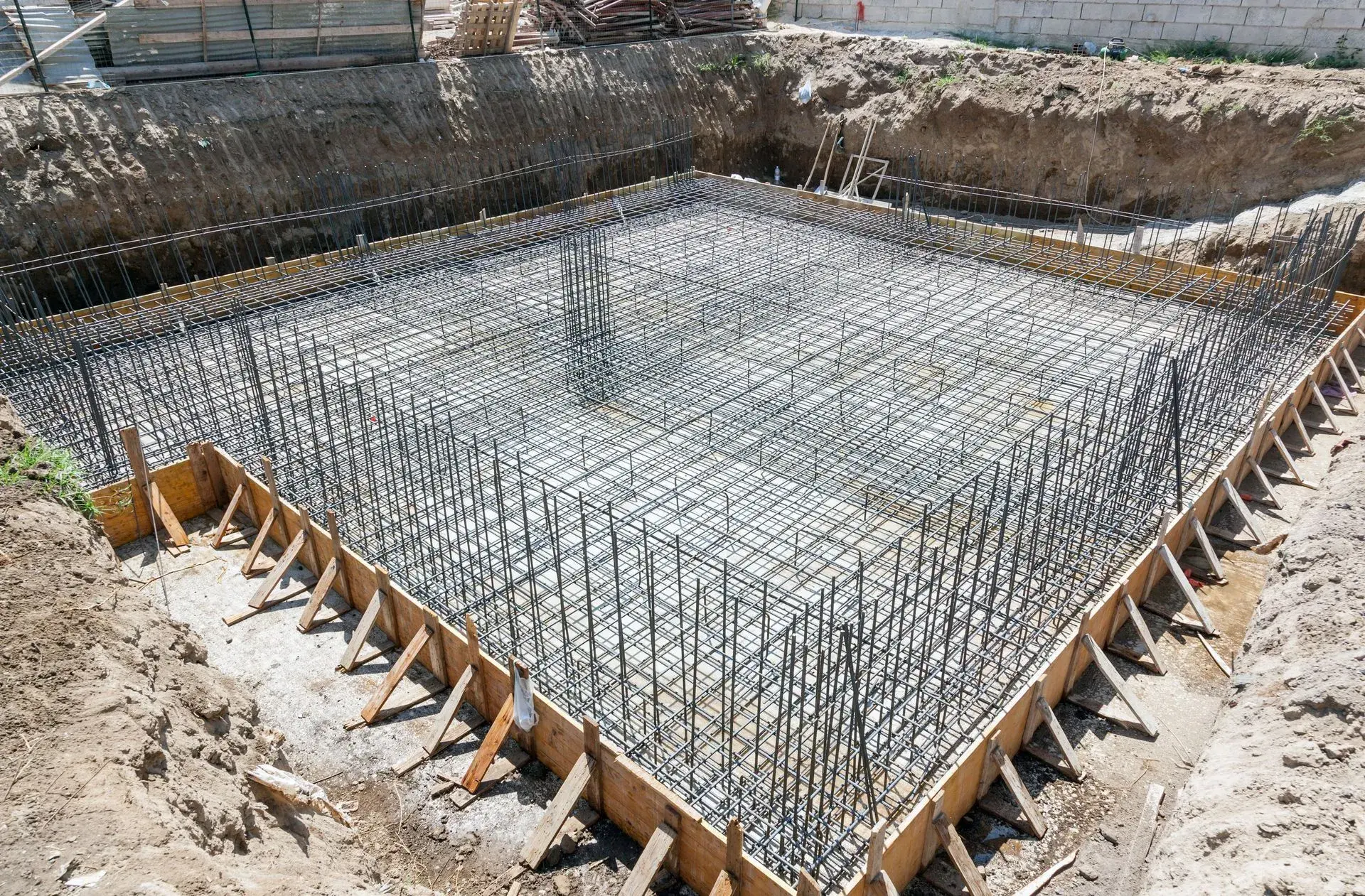 How a Rebar Fabrication Service Can Benefit Your Construction Project